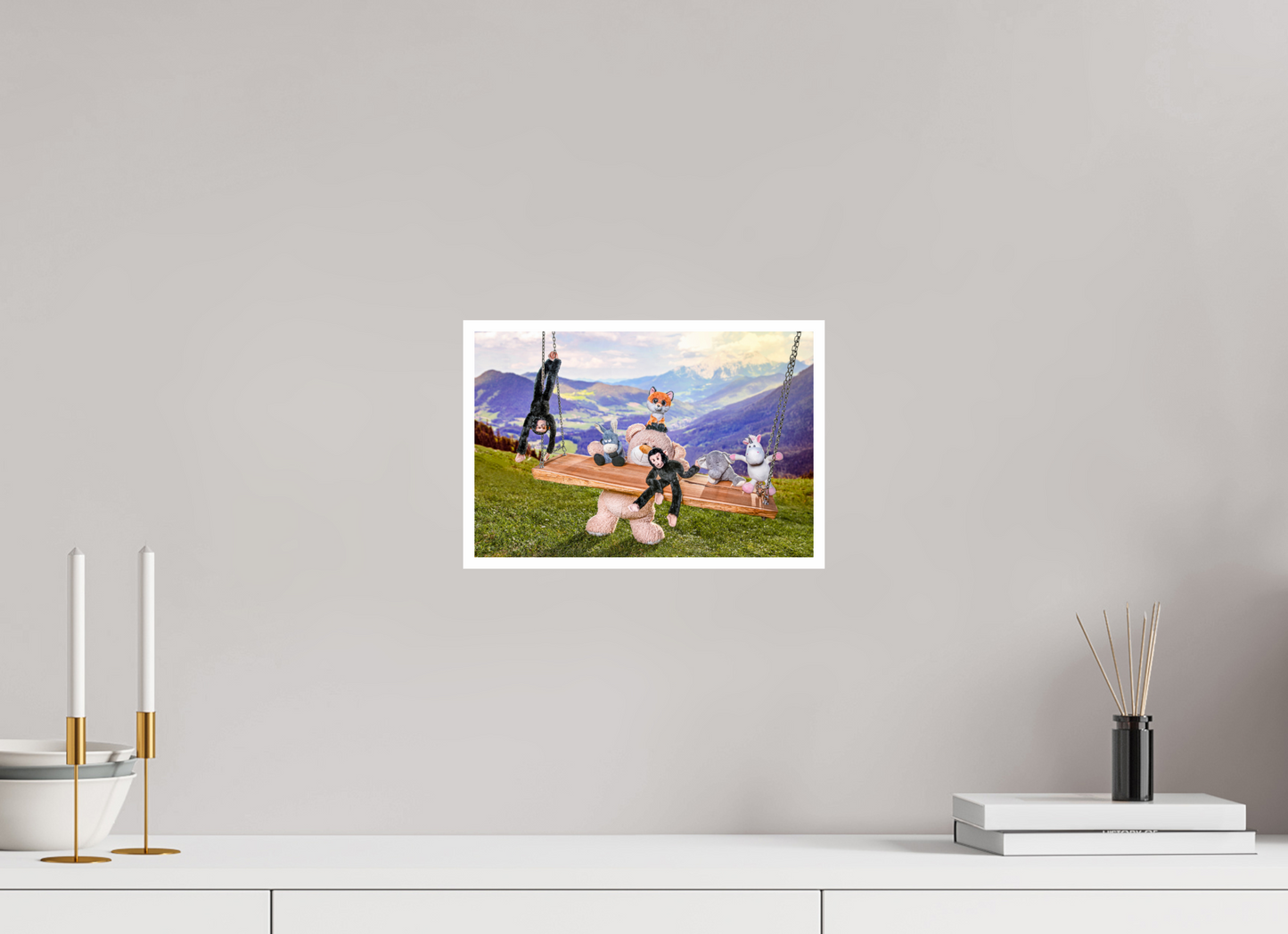 30 x 20 cm, Fotoprint Fuji + Schutz + Rand Wandbild Kuscheltiere Deko Kinderzimmer Auf der Schaukel_6