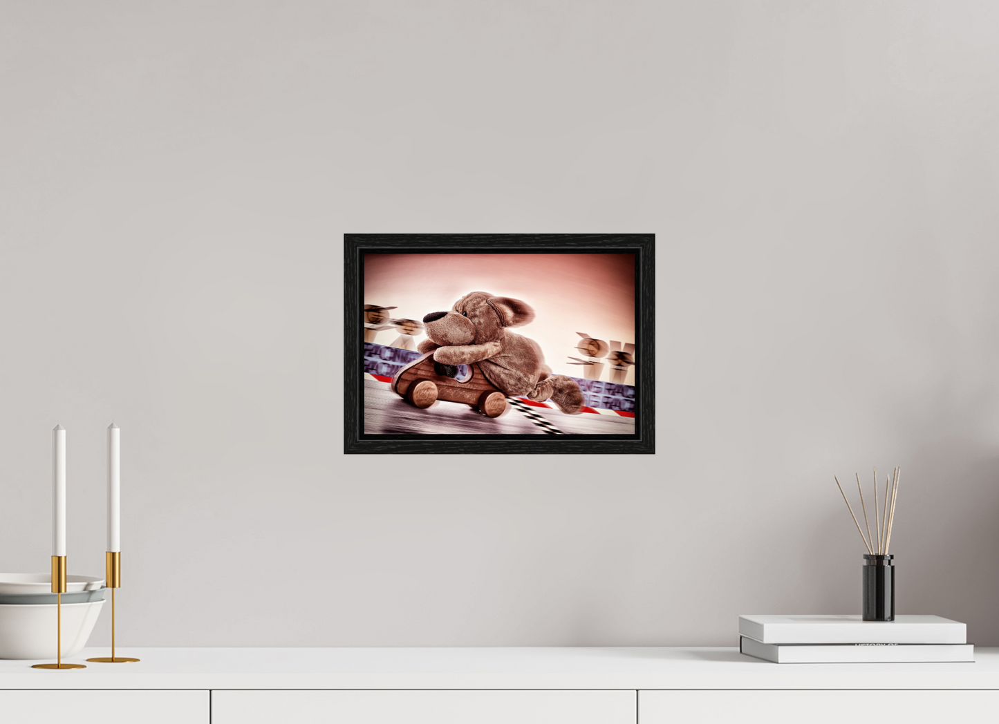 30 x 20 cm, Floater Frame Wandbild süßer brauner Hund Kuscheltier der Rennfahrer Deko Kinderzimmer