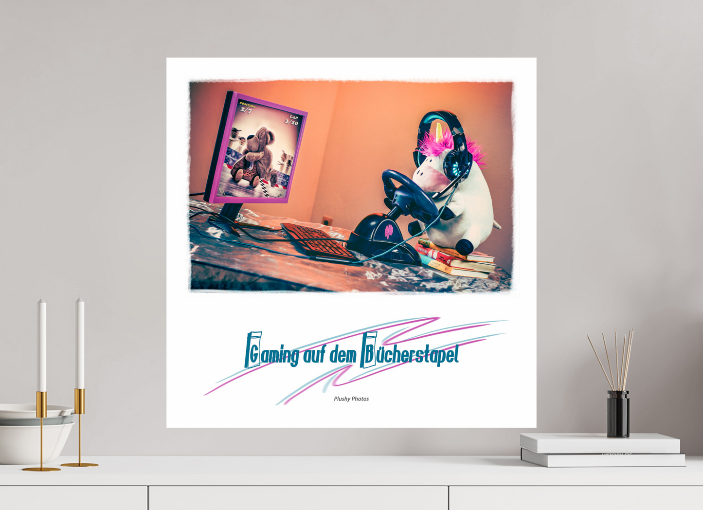 60 x 60 cm, Photo Print On Fuji Crystal DP II Plushy Gaming auf dem Buecherstapel Wanddeko Quadrat