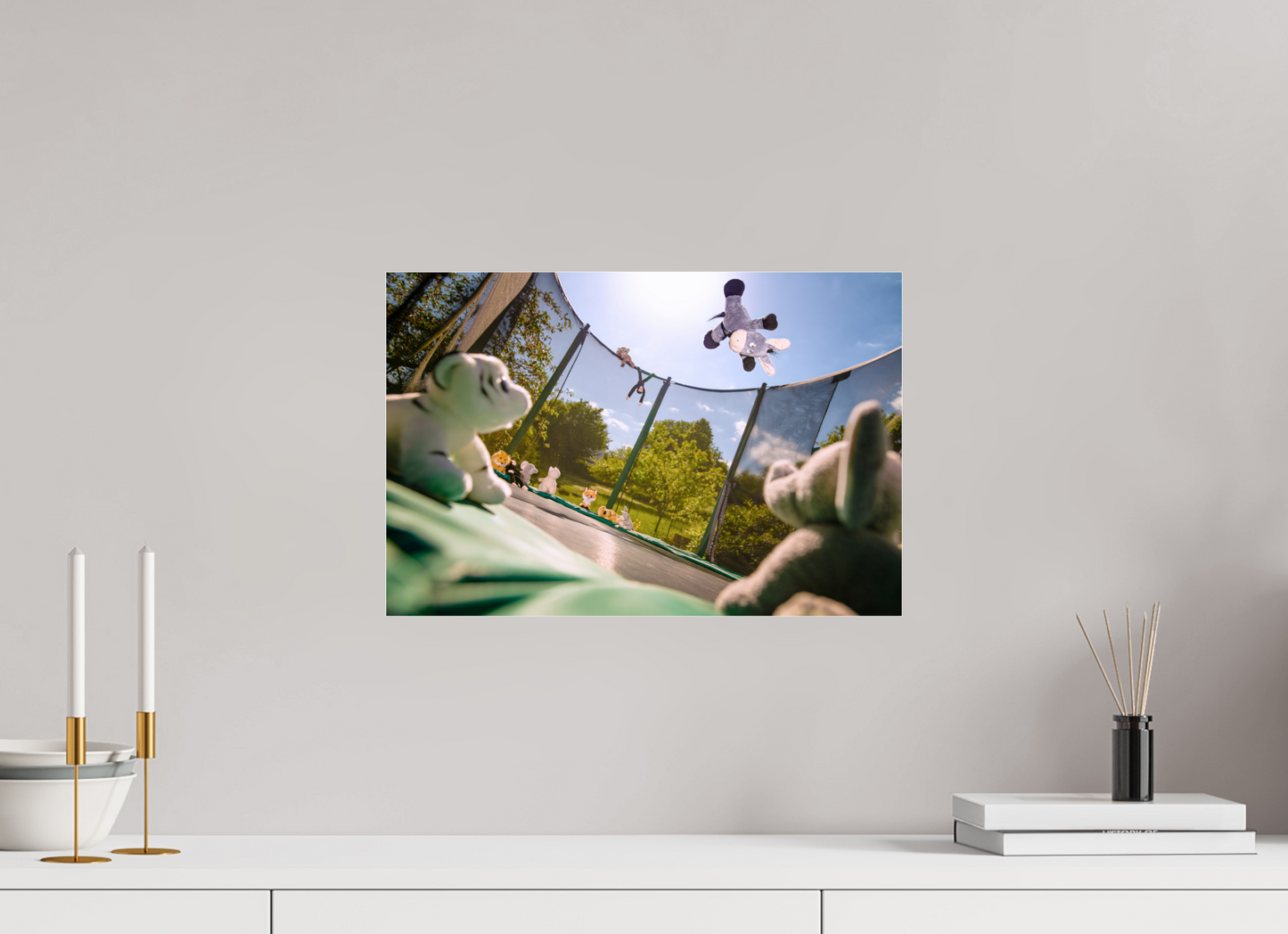 45 x 30 cm, Photo Print Under Acrylic Glass Wandbild Esel Kuscheltiere auf dem Trampolin Deko Kinderzimmer